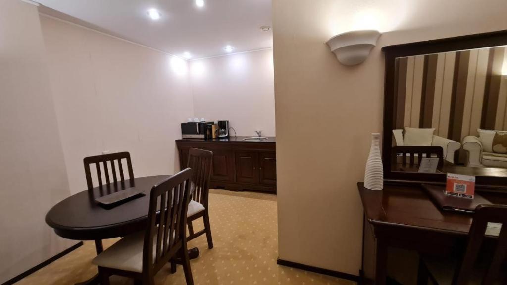 Alpin Resort Hotel - Apartamentele 2403-2404- Proprietate Administrata De Gazda Privata Пояна-Брашов Экстерьер фото